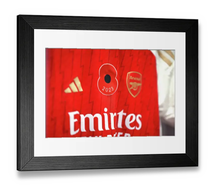 Framed Print : Arsenal vs Manchester City: Poppies Remembered in Barclays Women's Super League (2023-24) Framed Print : Arsenal vs Manchester City: Poppies Remembered in Barclays Women's Super League (2023-24)