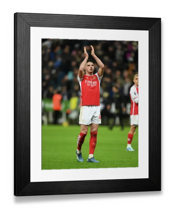 Framed Print : Arsenal's Declan Rice Celebrates with Fans after Newcastle Victory, 2023-24 Premier League Framed Print : Arsenal's Declan Rice Celebrates with Fans after Newcastle Victory, 2023-24 Premier League