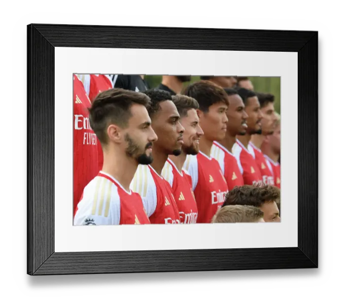 Framed Print : ST ALBANS, ENGLAND - SEPTEMBER 18: at London Colney on September 18, 2023 in St Albans, England Framed Print : ST ALBANS, ENGLAND - SEPTEMBER 18: at London Colney on September 18, 2023 in St Albans, England