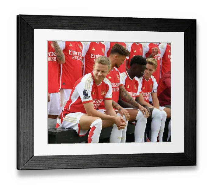 Framed Print : Arsenal FC: New Season, New Squad - Unveiling the 2023-24 Team at London Colney