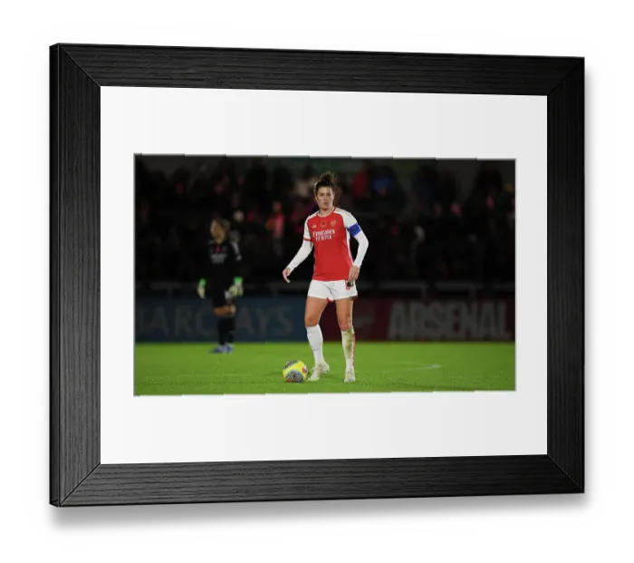 Framed Print : Arsenal's Jennifer Beattie in Action: Arsenal Women vs. Bristol City Women - Conti Cup Clash at Meadow Park
