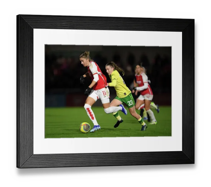 Framed Print : Arsenal's Vivianne Miedema Fights Past Defender in Intense Conti Cup Clash
