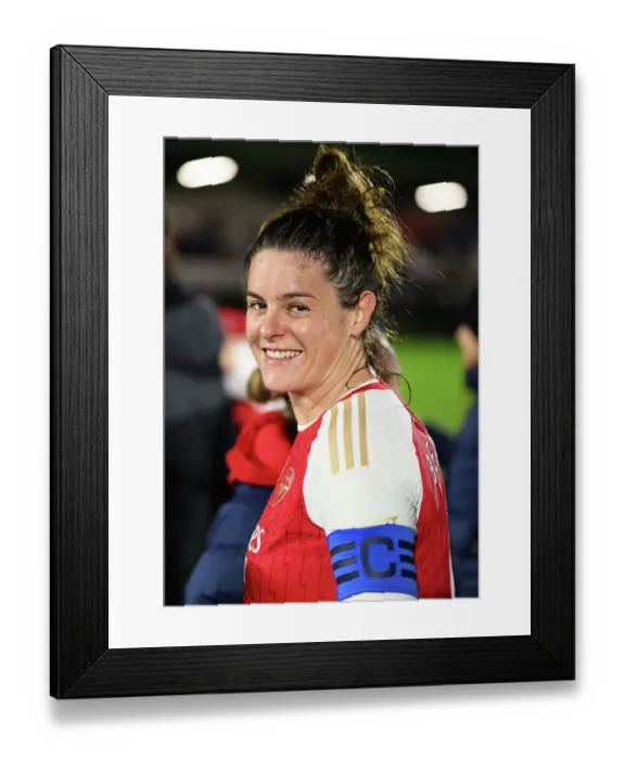 Framed Print : Arsenal Women Celebrate FA WSL Cup Victory over Bristol City