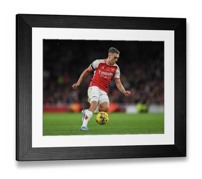 Framed Print : Arsenal's Trossard Stars: Premier League Victory Over Burnley (2023-24) Framed Print : Arsenal's Trossard Stars: Premier League Victory Over Burnley (2023-24)