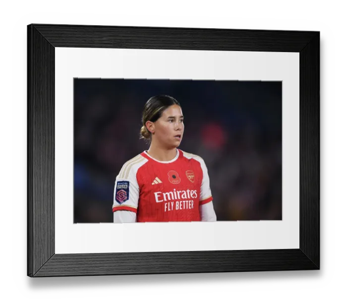 Framed Print : Arsenal vs Leicester City: Women's Super League Showdown at The King Power Stadium
