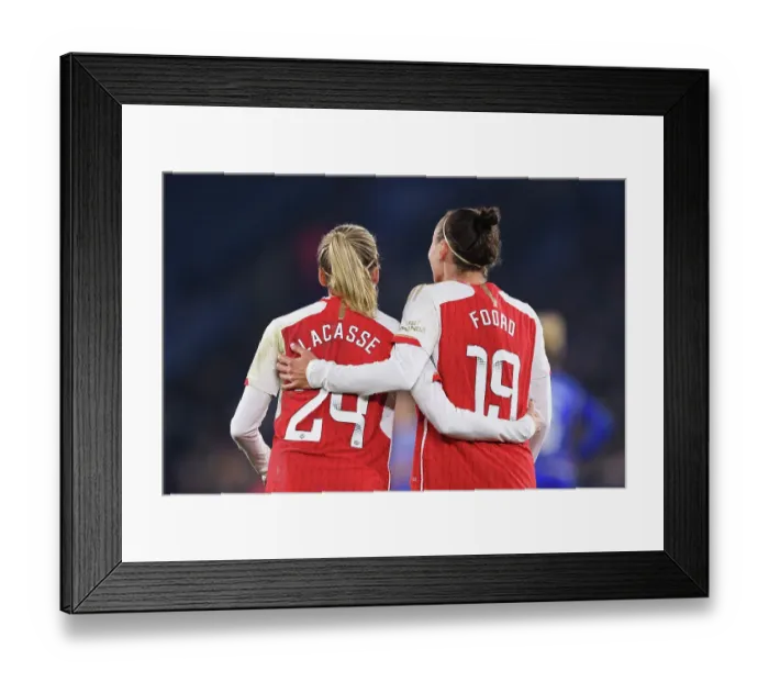Framed Print : Arsenal Women's Super League Triumph: Caitlin Foord's Brace Seals Victory over Leicester City