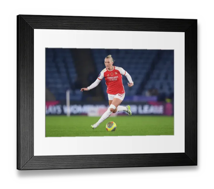 Framed Print : Arsenal's Stina Blackstenius Scores in Women's Super League Victory over Leicester City
