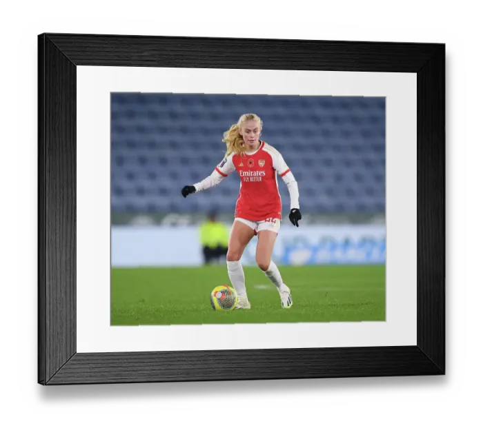 Framed Print : Arsenal vs Leicester City: Barclays WSL Clash at The King Power Stadium