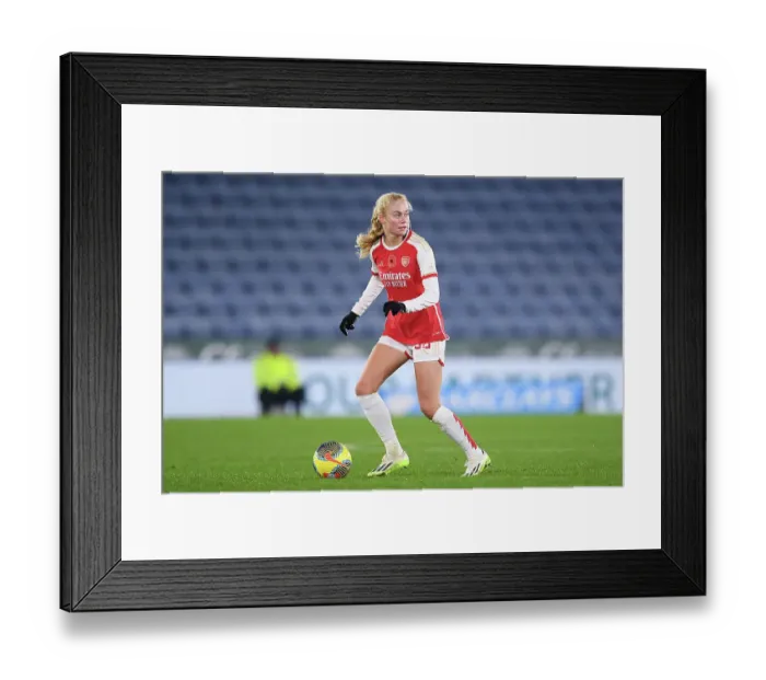 Framed Print : Arsenal vs Leicester City: Barclays WSL Clash at The King Power Stadium