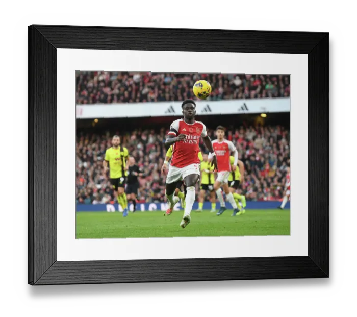 Framed Print : Arsenal's Bukayo Saka in Action against Burnley in the Premier League, 2023-24
