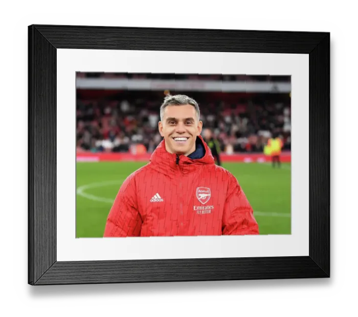 Framed Print : Arsenal Celebrate Victory: Leandro Trossard's Goal Secures Three Points Against Burnley (2023-24) Framed Print : Arsenal Celebrate Victory: Leandro Trossard's Goal Secures Three Points Against Burnley (2023-24)