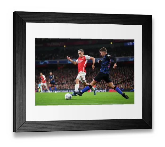 Framed Print : Arsenal vs Sevilla: Battle in Group B - UEFA Champions League 2023 / 24 Framed Print : Arsenal vs Sevilla: Battle in Group B - UEFA Champions League 2023 / 24