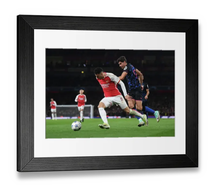 Framed Print : Arsenal's Martinelli Dashes Through Emirates Stadium Against Sevilla in 2023-24 Champions League Framed Print : Arsenal's Martinelli Dashes Through Emirates Stadium Against Sevilla in 2023-24 Champions League