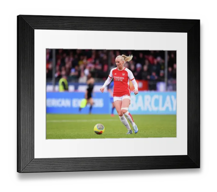 Framed Print : Arsenal Women's Team Takes on Brighton & Hove Albion in Barclays Super League Match