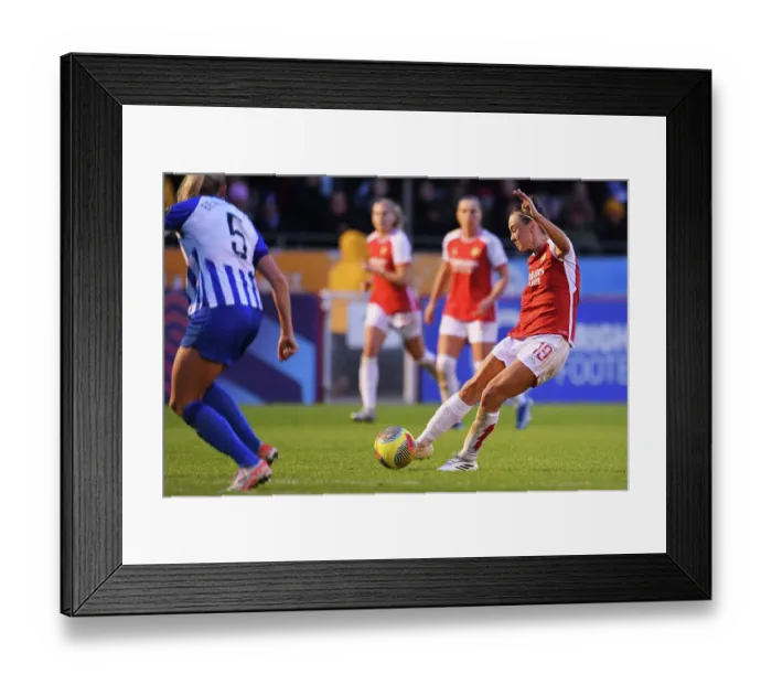 Framed Print : Arsenal Women's Super League Victory: Caitlin Foord's Game-winning Goal vs. Brighton & Hove Albion