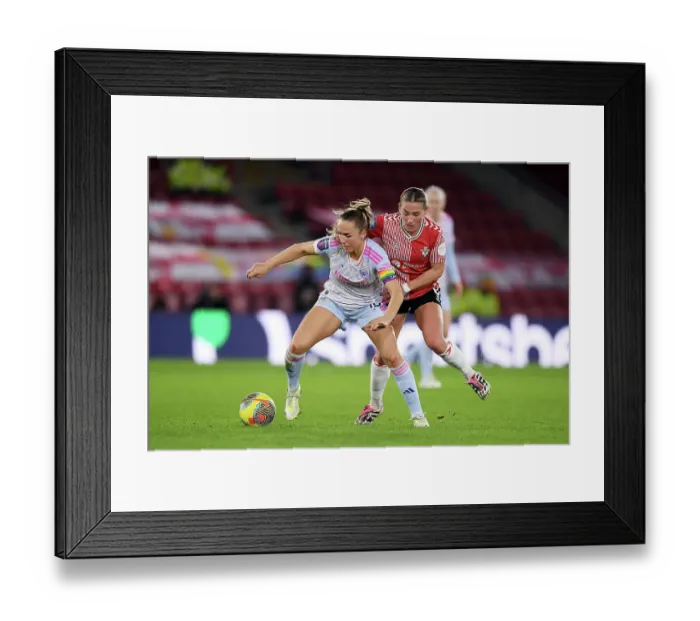 Framed Print : Arsenal vs Southampton: FA Women's Continental Tyres League Cup Clash at St. Mary's Stadium