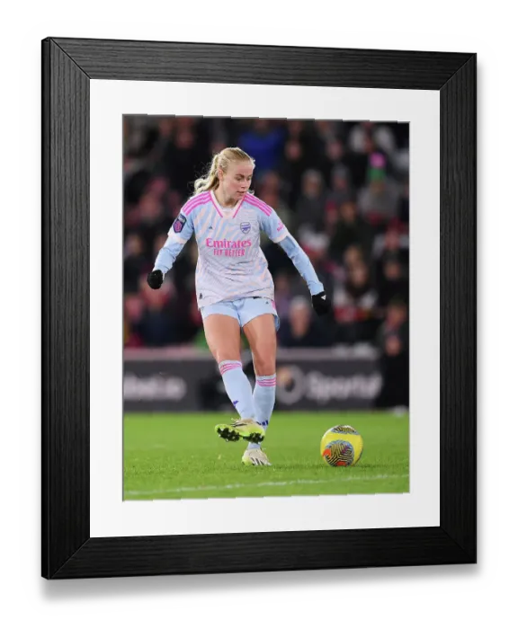 Framed Print : Arsenal Women Face Southampton Women in FA Continental Tyres League Cup Showdown Framed Print : Arsenal Women Face Southampton Women in FA Continental Tyres League Cup Showdown