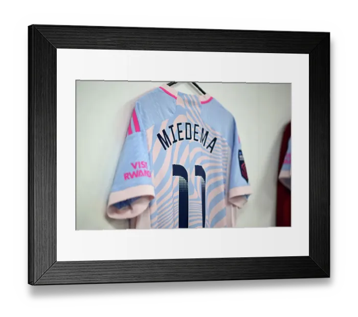 Framed Print : Arsenal Women's FA WSL Cup Showdown against Southampton: A Glimpse into Their Preparation Framed Print : Arsenal Women's FA WSL Cup Showdown against Southampton: A Glimpse into Their Preparation