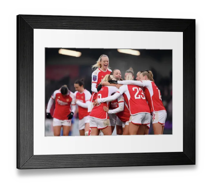 Framed Print : Arsenal Women's Super League: Beth Mead Scores Brace Against West Ham