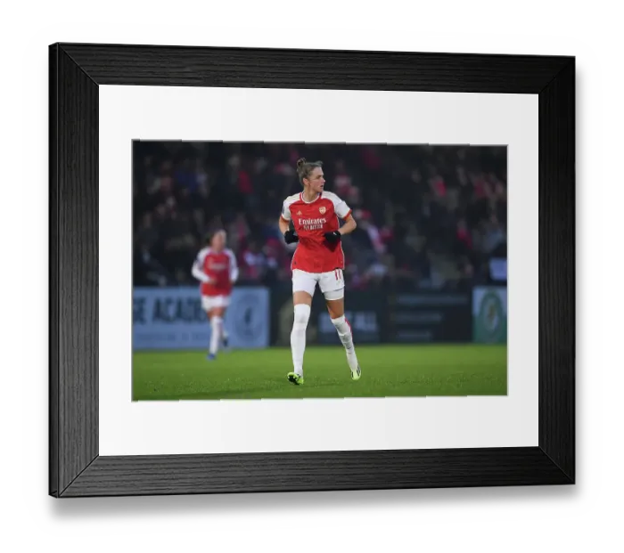 Framed Print : Intense Focus: Vivianne Miedema at Arsenal's Barclays Women's Super League Match vs. West Ham (2023-24)
