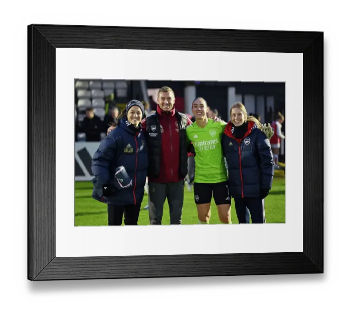 Framed Print : Arsenal Women's Squad: Celebrating Victory Over West Ham United