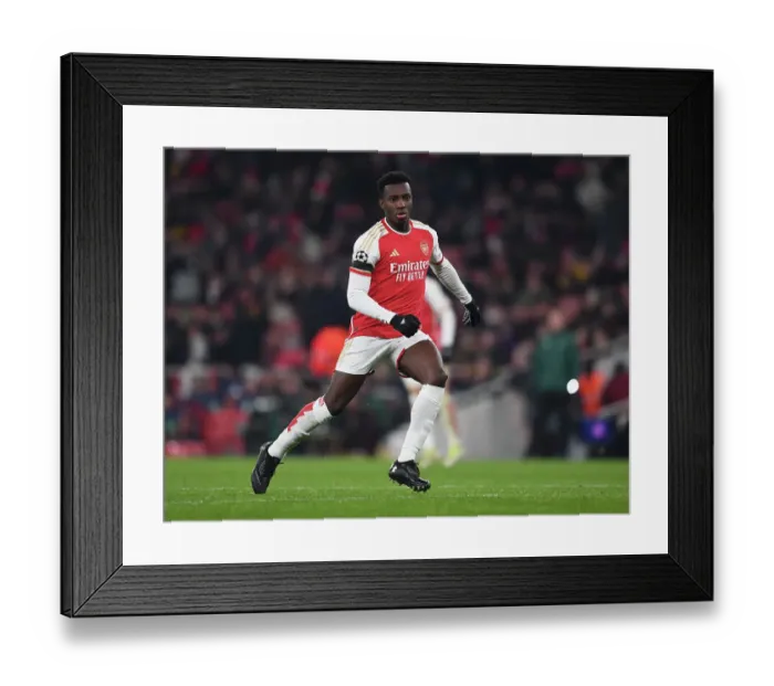 Framed Print : Arsenal's Eddie Nketiah in Action against RC Lens in 2023-24 UEFA Champions League