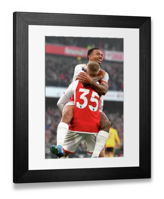 Framed Print : Arsenal's Odegaard-Inspired Victory: 2-0 Over Wolverhampton Wanderers (2023-24)
