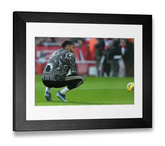 Framed Print : Arsenal FC: Pre-Match Warm-Up vs. Wolverhampton Wanderers (2023-24) - Arsenal Players Prepare at Emirates Stadium