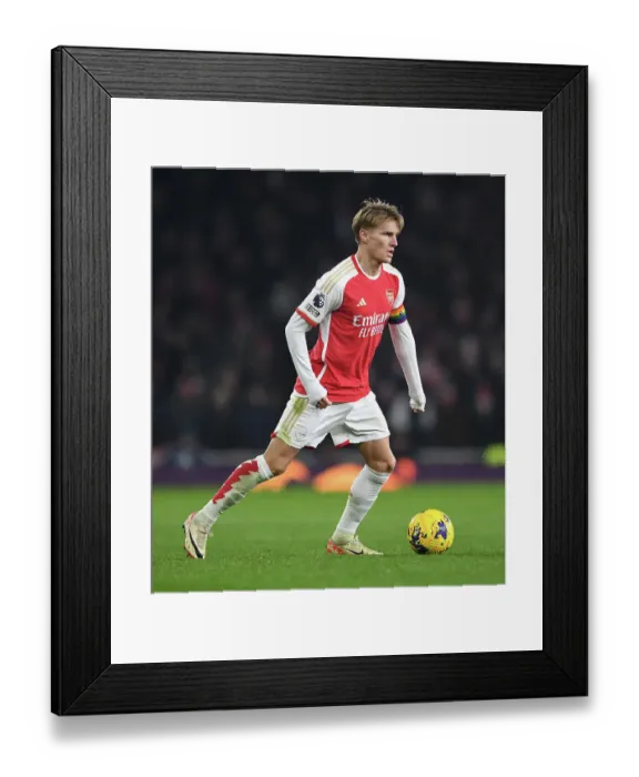 Framed Print : Arsenal's Martin Odegaard in Action Against Wolverhampton Wanderers - Premier League 2023-24