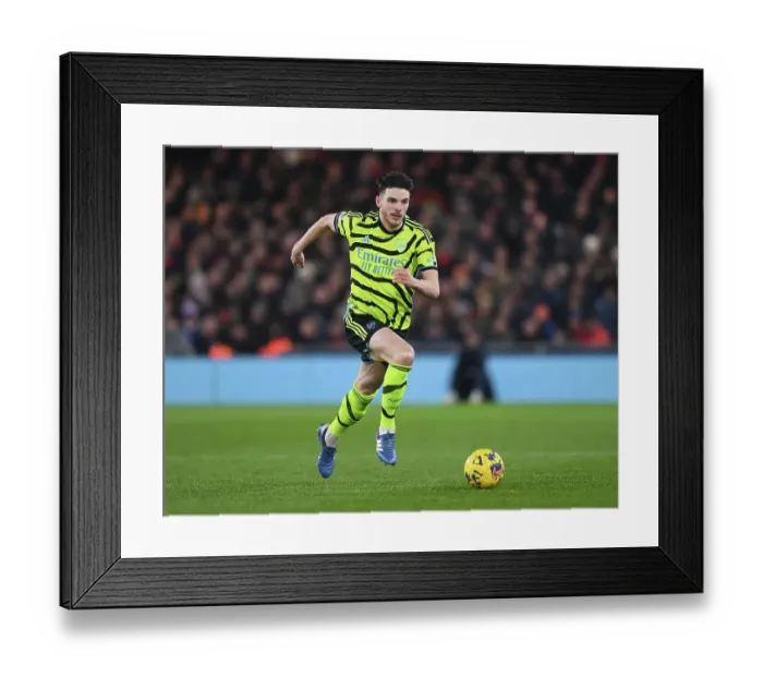 Framed Print : Declan Rice Shines: Arsenal's Victory Over Luton Town in the Premier League (2023-24) Framed Print : Declan Rice Shines: Arsenal's Victory Over Luton Town in the Premier League (2023-24)