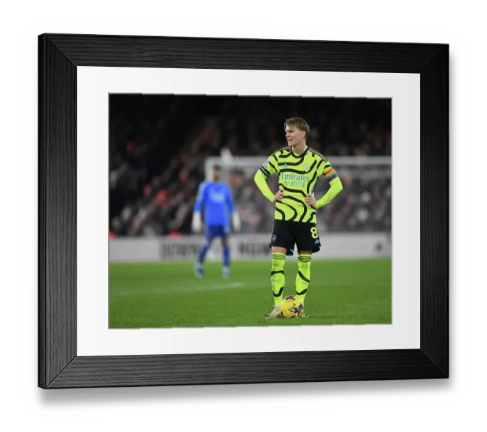 Framed Print : Martin Odegaard: Arsenal's Midfield Maestro Dazzles in Premier League Victory over Luton Town (2023-24) Framed Print : Martin Odegaard: Arsenal's Midfield Maestro Dazzles in Premier League Victory over Luton Town (2023-24)