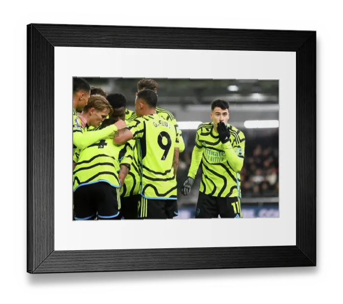 Framed Print : Martinelli's Stunner: Arsenal's First Goal vs. Luton Town (2023-24) Framed Print : Martinelli's Stunner: Arsenal's First Goal vs. Luton Town (2023-24)
