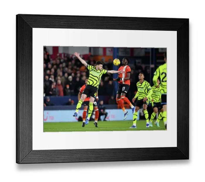 Framed Print : Arsenal's Ben White Clashes with Luton's Elijah Adebayo in Premier League Showdown (2023-24) Framed Print : Arsenal's Ben White Clashes with Luton's Elijah Adebayo in Premier League Showdown (2023-24)