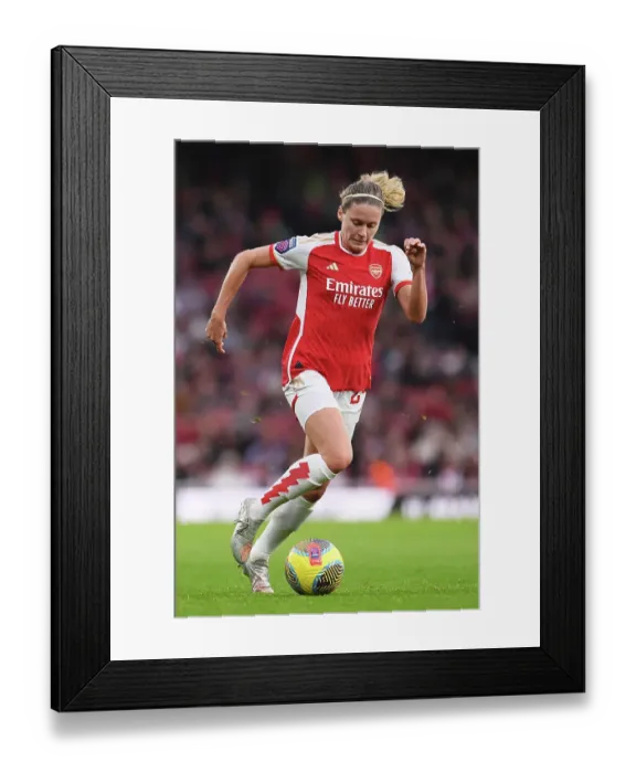 Framed Print : Arsenal Women vs. Chelsea Women: Barclays Super League Clash at Emirates Stadium (2023-24)
