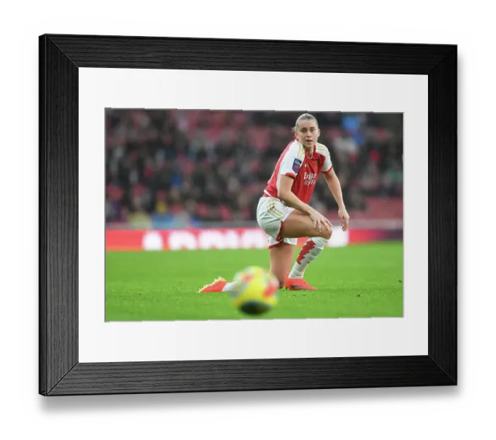 Framed Print : Arsenal Women vs. Chelsea Women: Barclays WSL Clash at Emirates Stadium (2023-24)