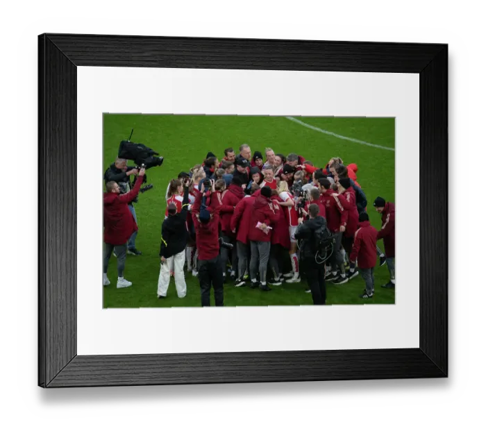 Framed Print : Arsenal Women's Team: Katie McCabe Unites Players in Barclays WSL Battle Against Chelsea Framed Print : Arsenal Women's Team: Katie McCabe Unites Players in Barclays WSL Battle Against Chelsea