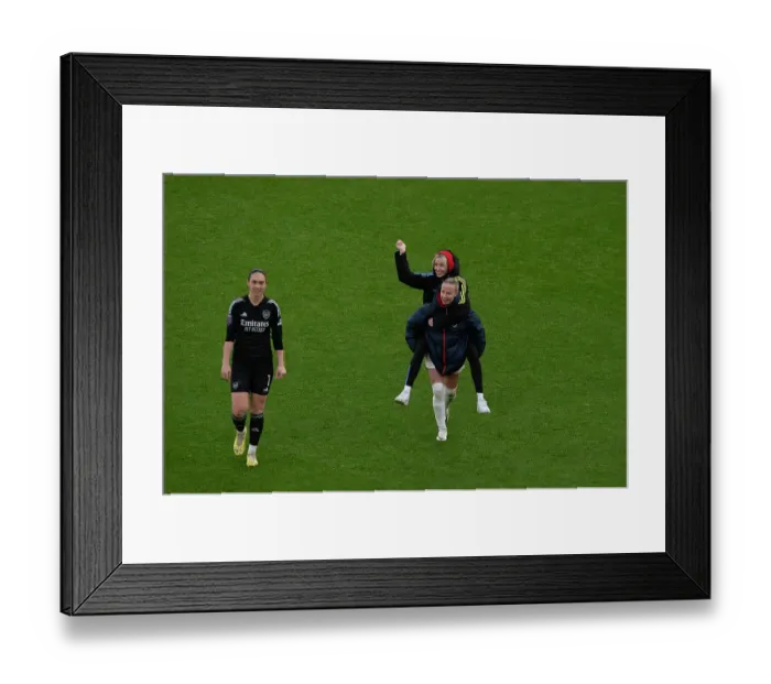 Framed Print : Arsenal Women's Historic Victory: Mead, Williamson, and Zinsberger Celebrate Barclays Super League Title Triumph over Chelsea