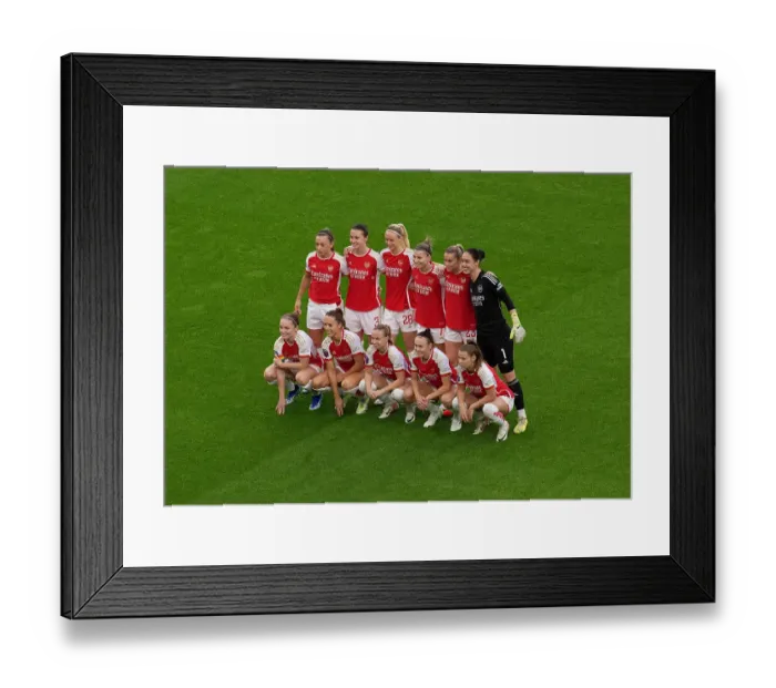 Framed Print : Arsenal Women vs Chelsea Women: Barclays Super League Clash at Emirates Stadium (2023-24)