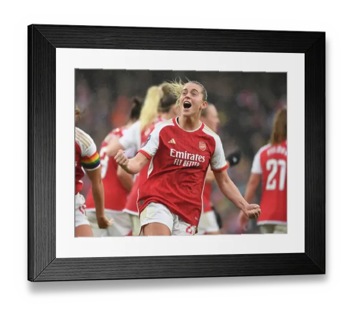Framed Print : Alessia Russo's Brace Leads Arsenal to Thrilling 4-1 WSL Victory Over Chelsea