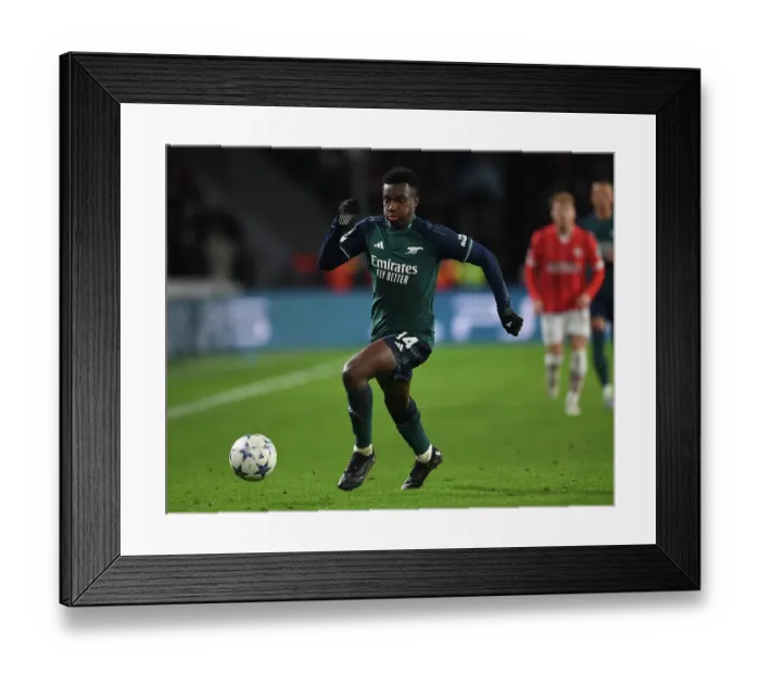 Framed Print : Arsenal's Eddie Nketiah in Action against PSV Eindhoven in 2023-24 UEFA Champions League Framed Print : Arsenal's Eddie Nketiah in Action against PSV Eindhoven in 2023-24 UEFA Champions League
