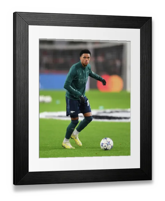 Framed Print : Arsenal FC's Lino Sousa Prepares for PSV Eindhoven Showdown in Champions League Group Stage