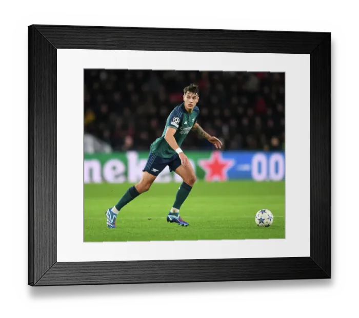 Framed Print : Arsenal's Jakub Kiwior Goes Head-to-Head with PSV Eindhoven in 2023-24 Champions League Clash Framed Print : Arsenal's Jakub Kiwior Goes Head-to-Head with PSV Eindhoven in 2023-24 Champions League Clash