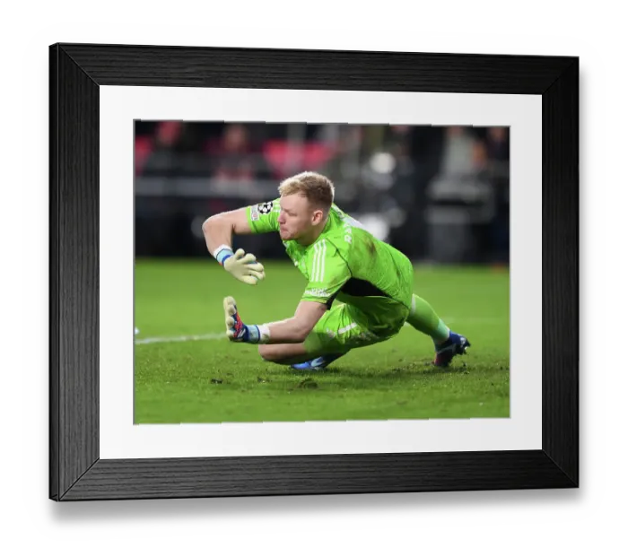 Framed Print : Arsenal's Aaron Ramsdale in Action: PSV Eindhoven vs. Arsenal, UEFA Champions League 2023-24 Framed Print : Arsenal's Aaron Ramsdale in Action: PSV Eindhoven vs. Arsenal, UEFA Champions League 2023-24