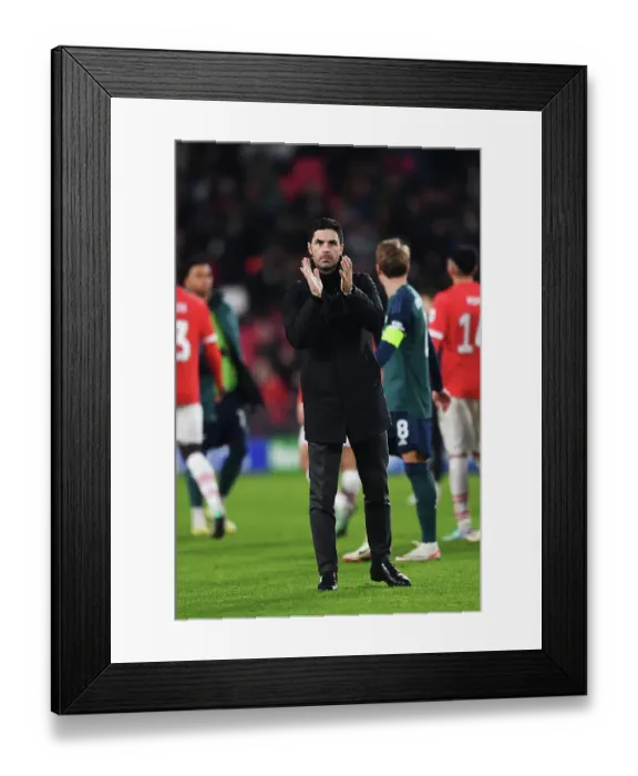 Framed Print : Arsenal vs PSV Eindhoven: UEFA Champions League Clash in Eindhoven, December 2023