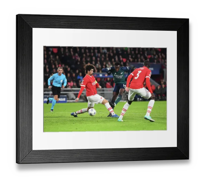Framed Print : Arsenal's Eddie Nketiah Scores First Goal: PSV Eindhoven vs Arsenal, UEFA Champions League 2023 / 24 Framed Print : Arsenal's Eddie Nketiah Scores First Goal: PSV Eindhoven vs Arsenal, UEFA Champions League 2023 / 24
