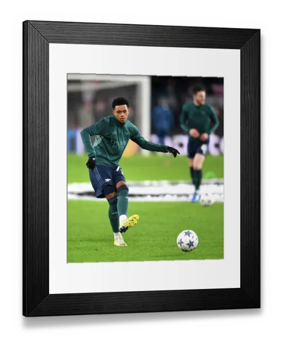 Framed Print : Arsenal's Lino Sousa Prepares for PSV Eindhoven Showdown in 2023-24 Champions League