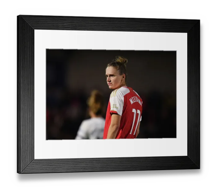 Framed Print : Viviane Miedema's Determined Focus: Arsenal Women vs. Tottenham Hotspur Women in FA WSL Cup