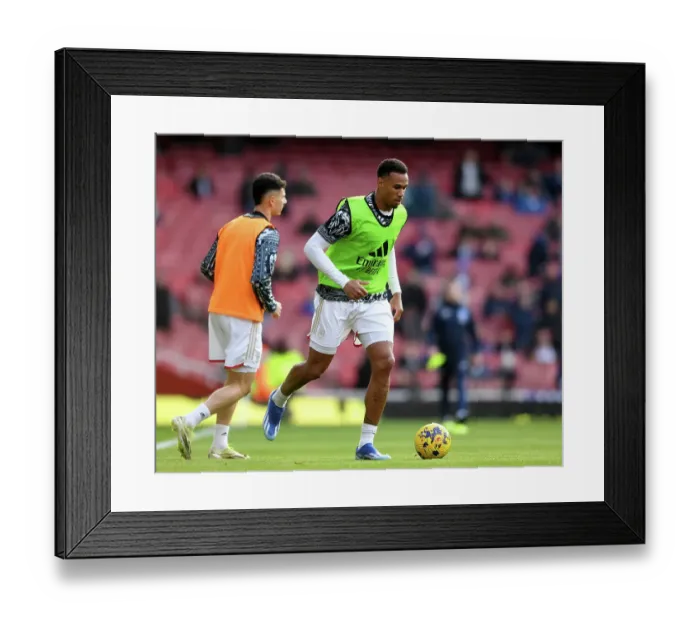 Framed Print : Arsenal's Gabriel Warming Up Ahead of Arsenal v Brighton & Hove Albion, Premier League 2023-24 Framed Print : Arsenal's Gabriel Warming Up Ahead of Arsenal v Brighton & Hove Albion, Premier League 2023-24