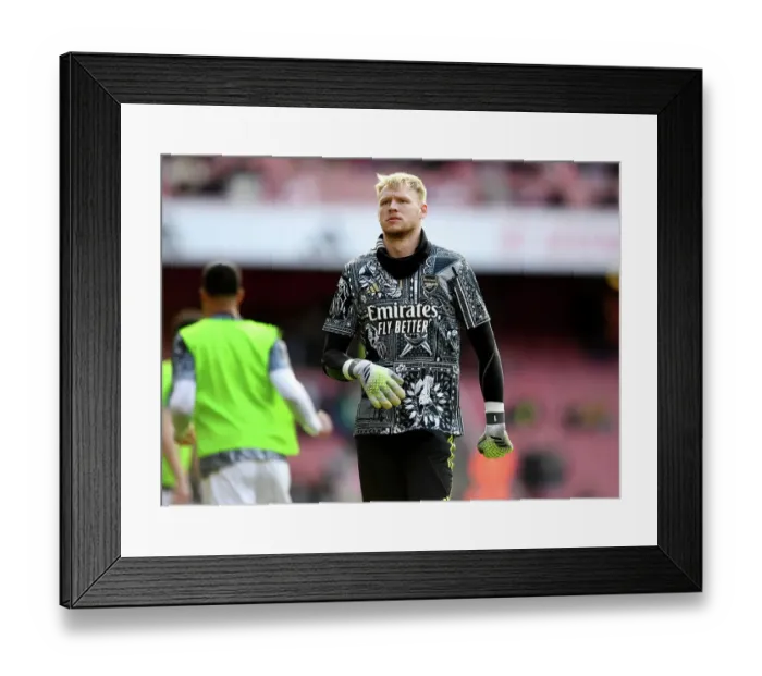 Framed Print : Arsenal's Aaron Ramsdale: Focused Pre-Match Routine Ahead of Arsenal vs Brighton & Hove Albion (2023-24)