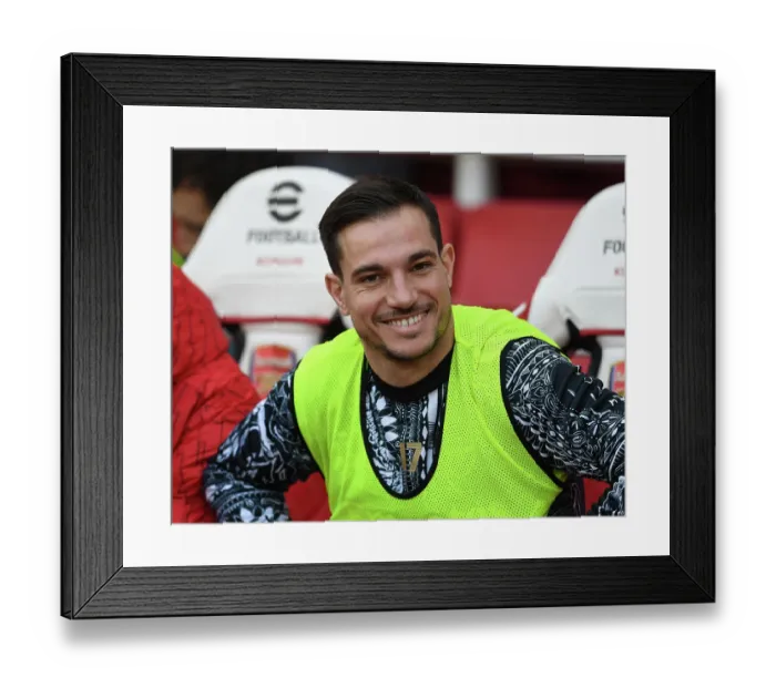 Framed Print : Arsenal's Cedric Soares Readies for Arsenal vs Brighton Showdown (2023-24)